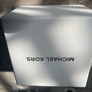 Michael kors beautiful watch jewellary set